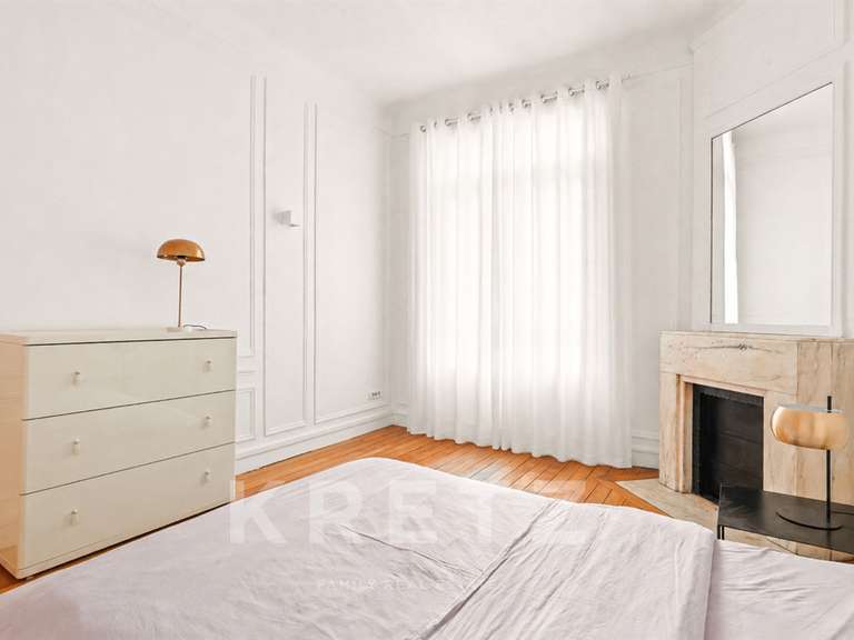 Appartement Paris 7e - 2 chambres - 92m²
