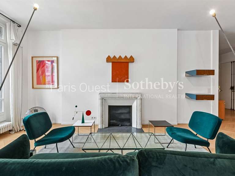Appartement Paris 7e - 2 chambres - 115m²