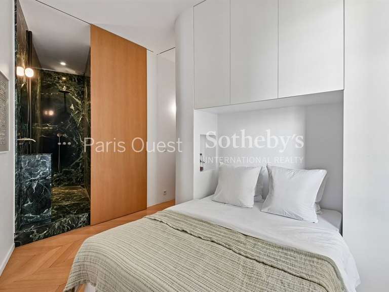 Appartement Paris 7e - 2 chambres - 115m²