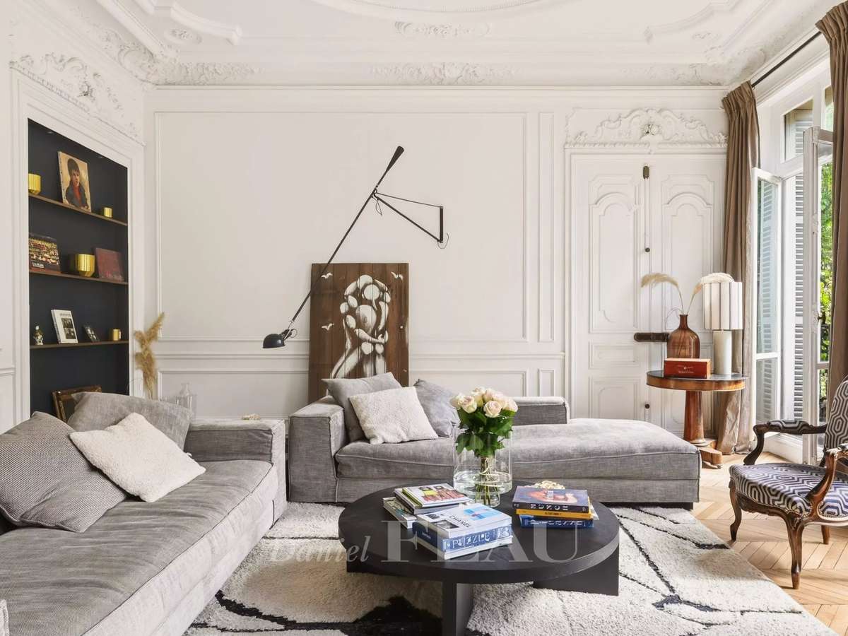 Apartment Paris 7e