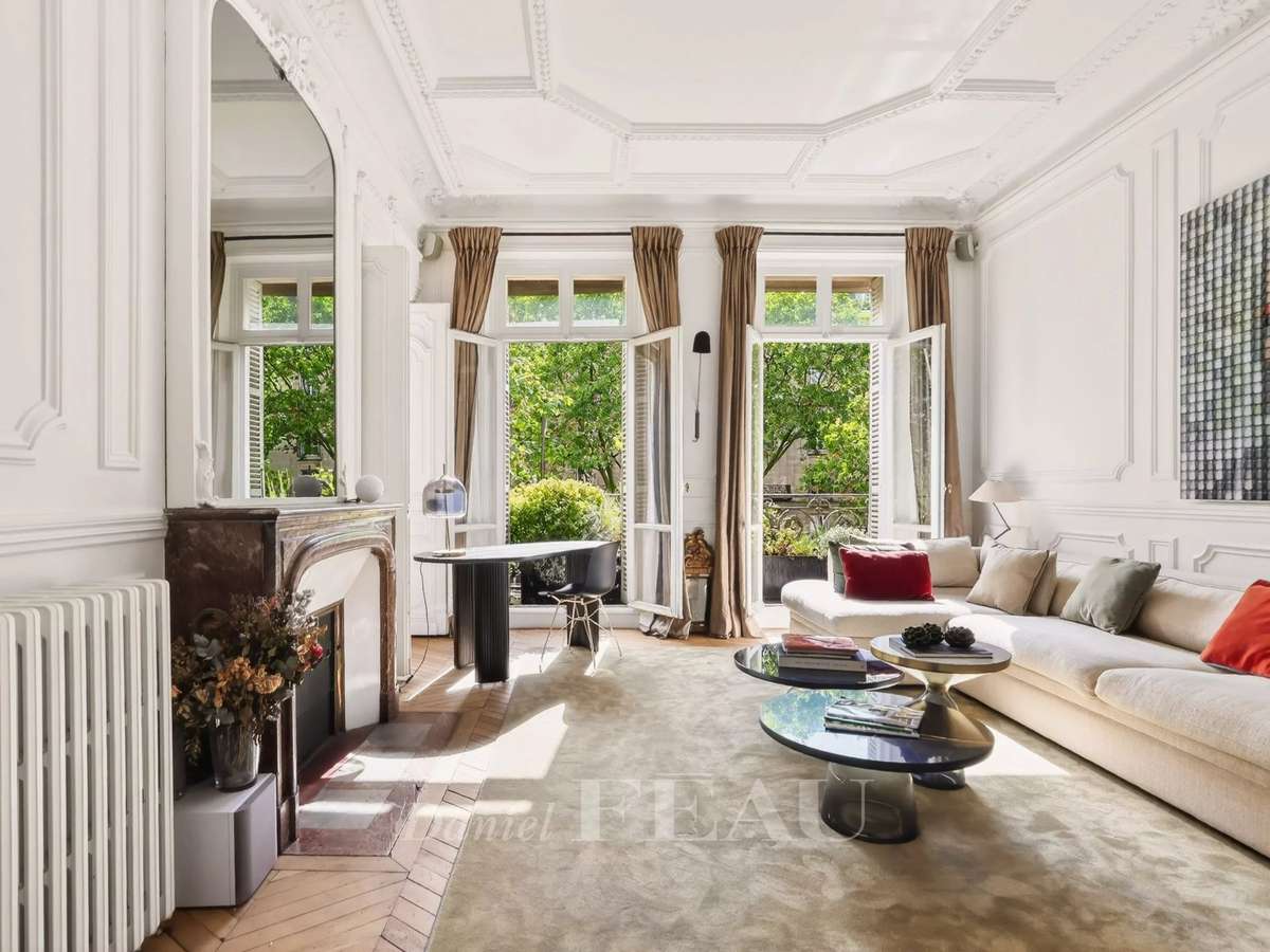 Apartment Paris 7e