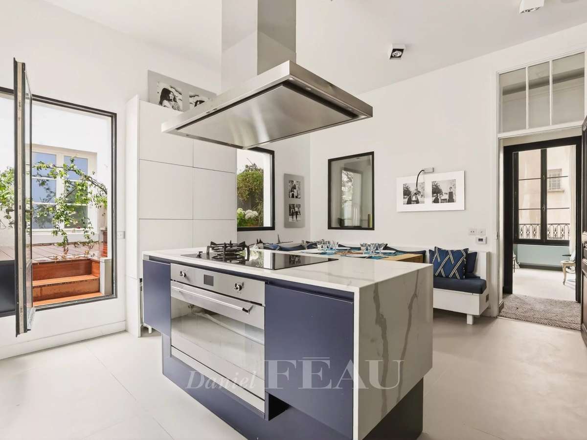 Apartment Paris 7e