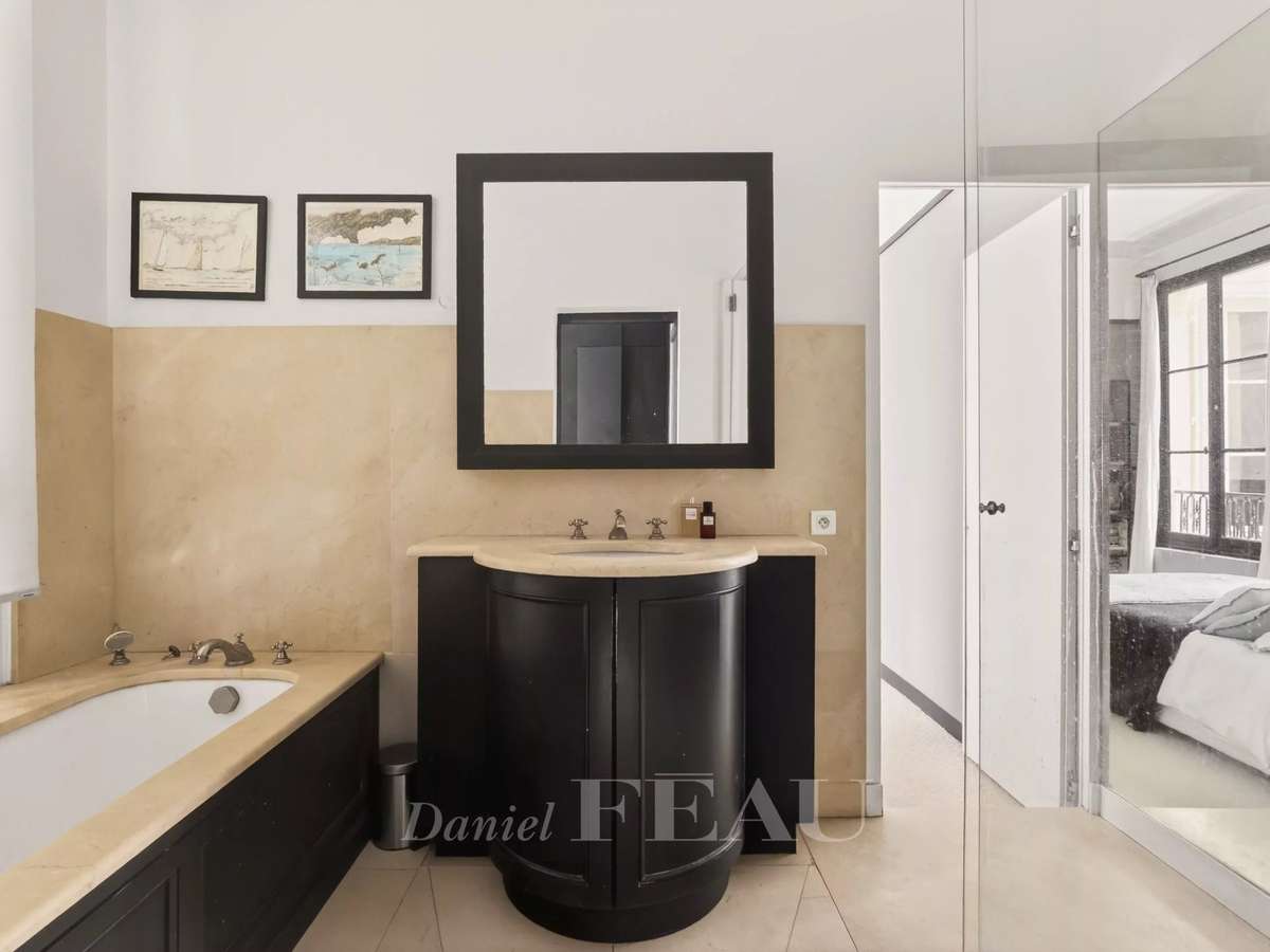 Apartment Paris 7e