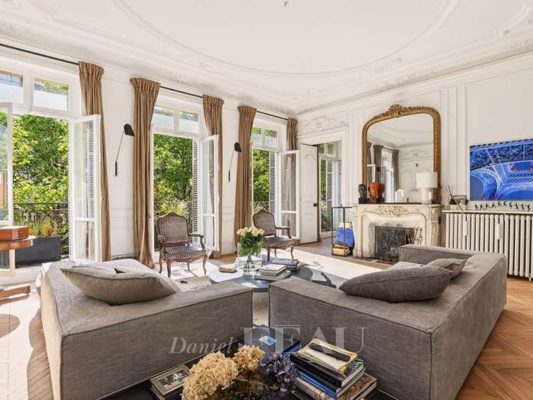 Appartement Paris 7e - 4 chambres - 218m²