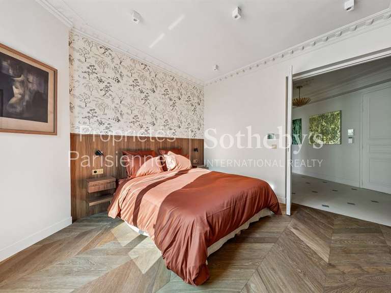 Appartement Paris 7e - 2 chambres - 125m²