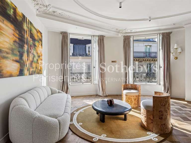 Appartement Paris 7e - 2 chambres - 125m²
