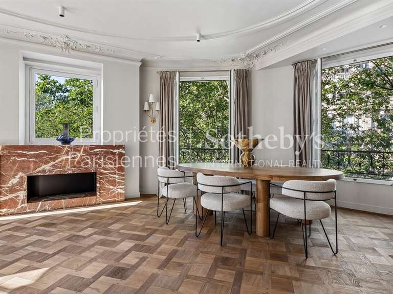 Apartment Paris 7e - 2 bedrooms - 125m²
