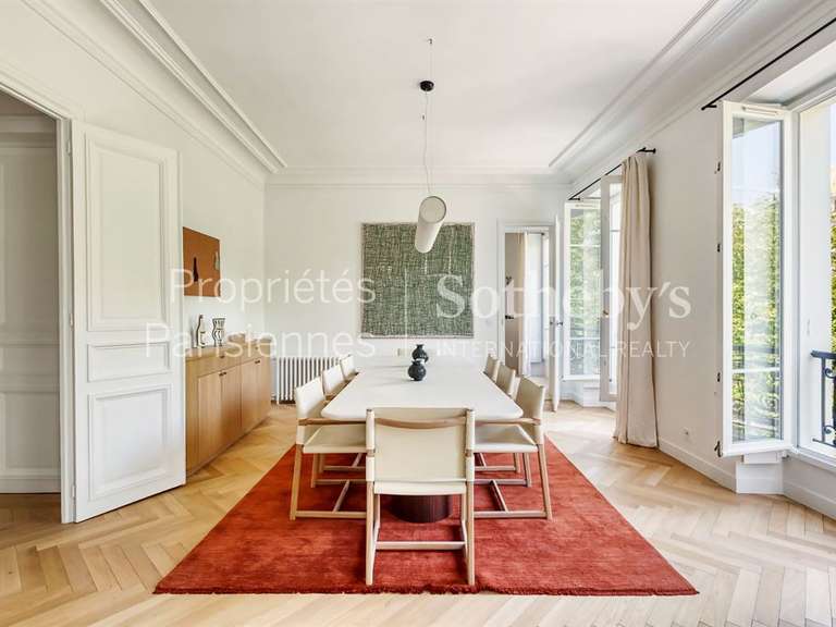 Appartement Paris 7e - 3 chambres - 159m²