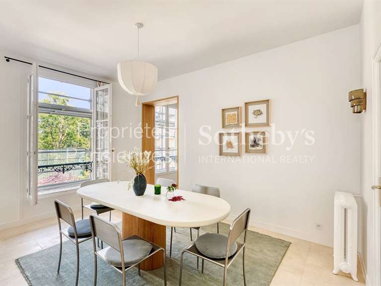 Apartment Paris 7e - 1 bedroom - 95m²