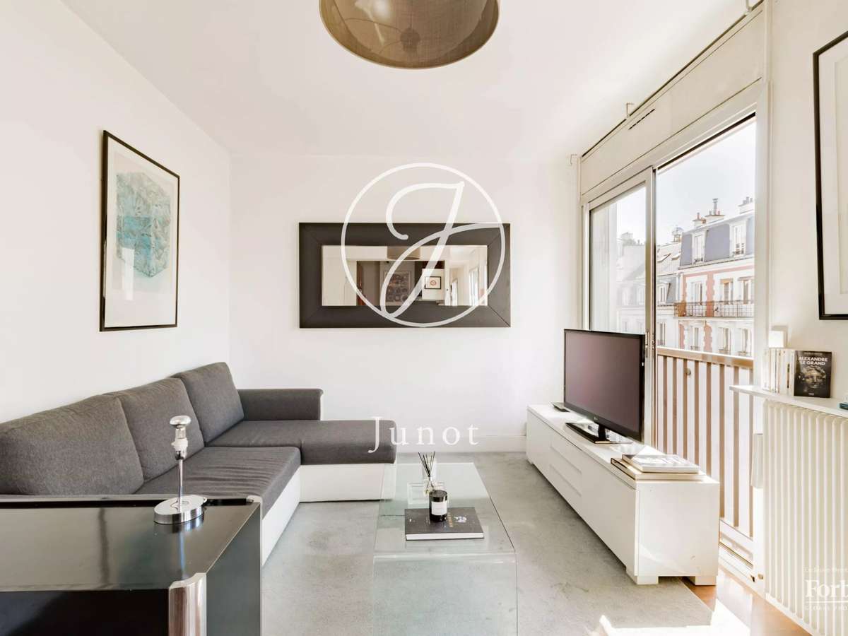 Apartment Paris 7e