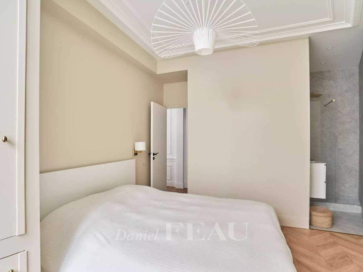 Apartment Paris 7e