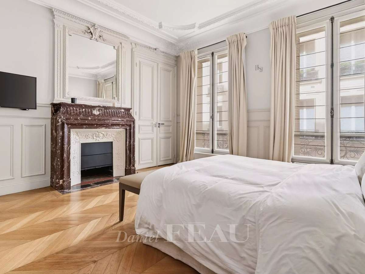 Apartment Paris 7e