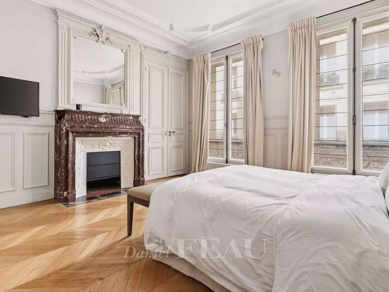 Appartement Paris 7e - 3 chambres - 165m²