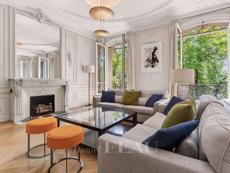Appartement Paris 7e - 3 chambres - 165m²