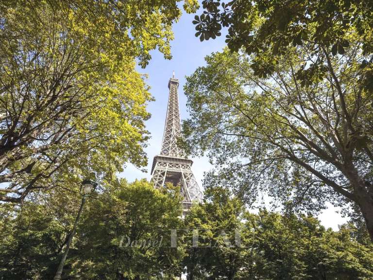 Appartement Paris 7e - 3 chambres - 165m²