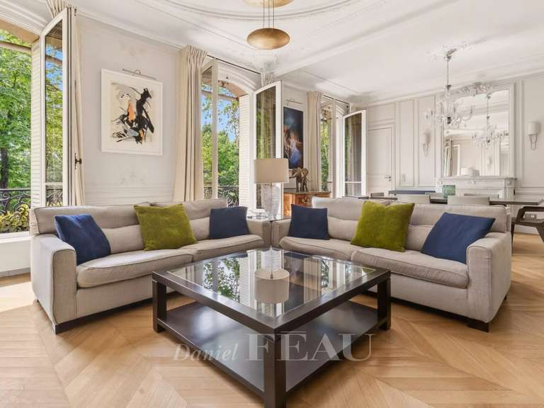 Appartement Paris 7e - 3 chambres - 165m²