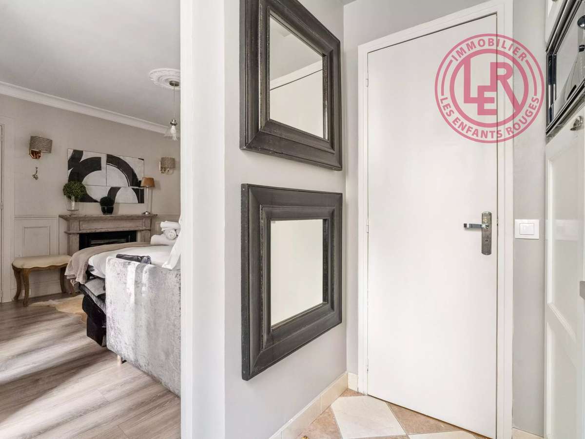 Apartment Paris 7e