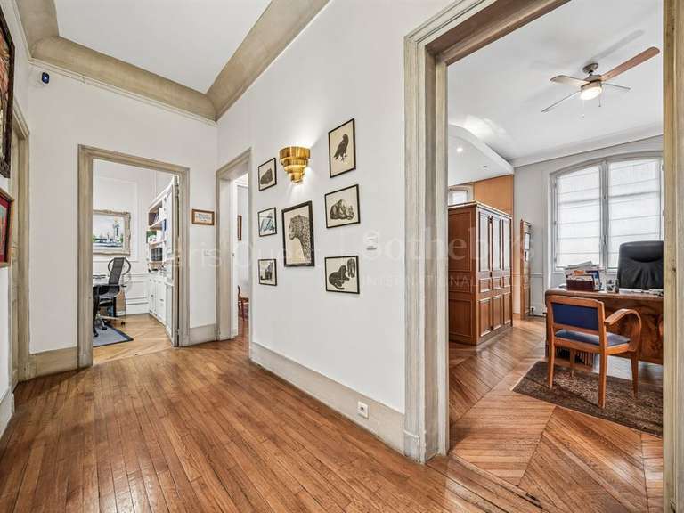 Apartment Paris 7e - 1 bedroom - 89m²