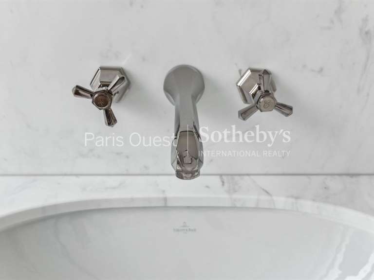 Appartement Paris 7e - 4 chambres - 266m²