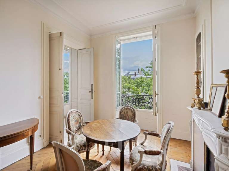 Appartement Paris 7e - 4 chambres - 155m²