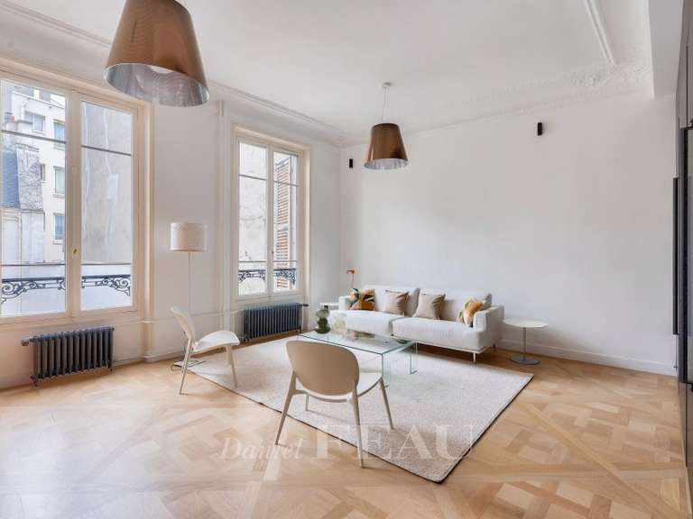Appartement Paris 7e - 1 chambre - 80m²