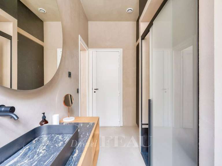 Appartement Paris 7e - 1 chambre - 80m²