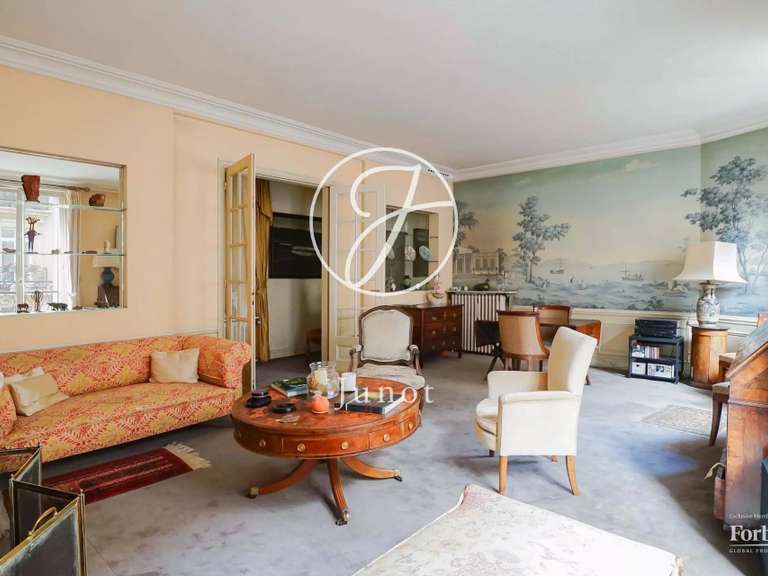 Apartment Paris 7e - 3 bedrooms - 100m²