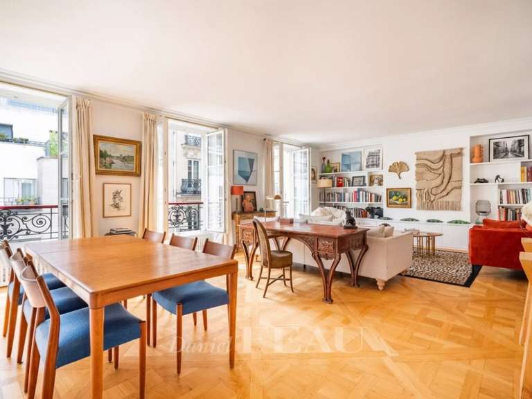 Appartement Paris 7e - 3 chambres - 100m²