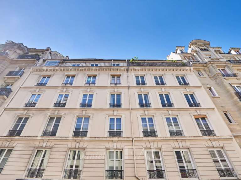 Appartement Paris 7e - 2 chambres - 100m²