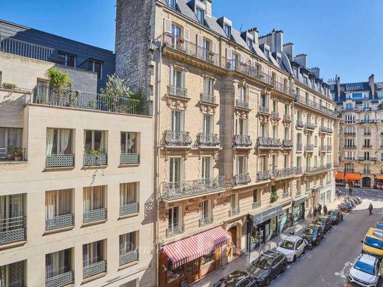 Appartement Paris 7e - 2 chambres - 100m²