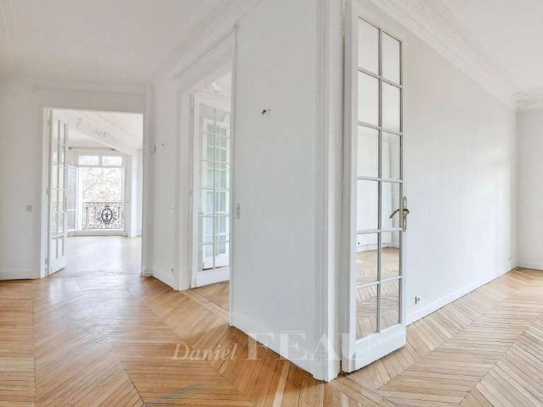 Appartement Paris 7e - 4 chambres - 202m²