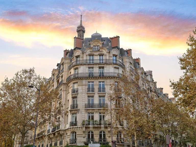 Appartement Paris 7e - 4 chambres - 202m²