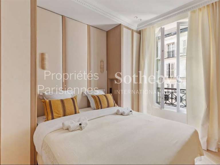 Appartement Paris 7e - 2 chambres - 59m²