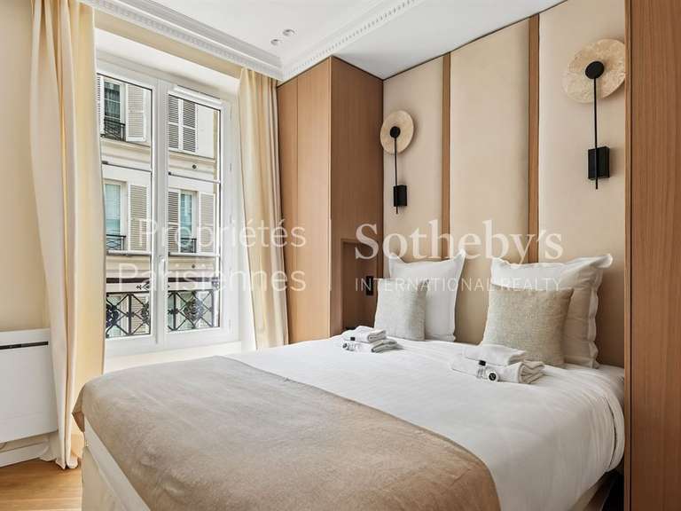 Appartement Paris 7e - 2 chambres - 59m²