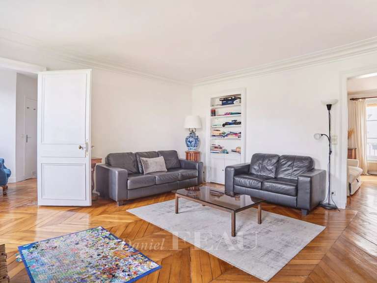 Appartement Paris 7e - 2 chambres - 75m²