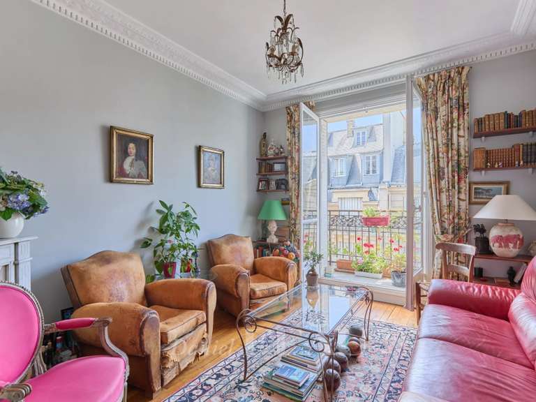 Appartement Paris 7e - 3 chambres - 99m²