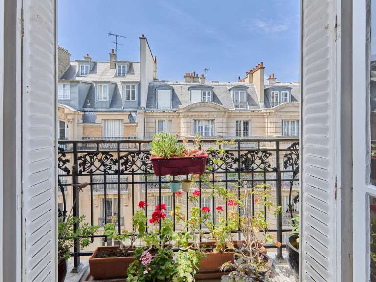 Appartement Paris 7e - 3 chambres - 99m²