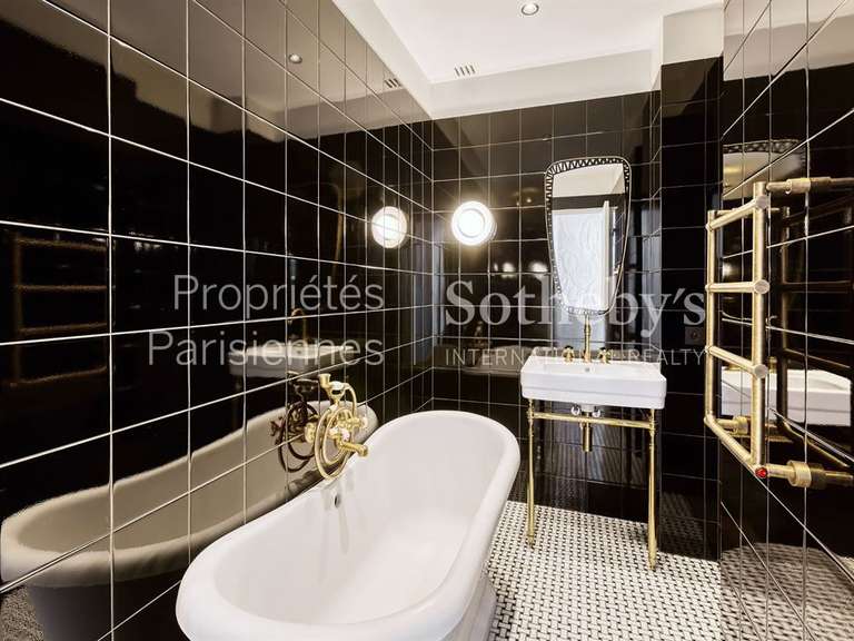 Apartment Paris 7e - 3 bedrooms - 197m²