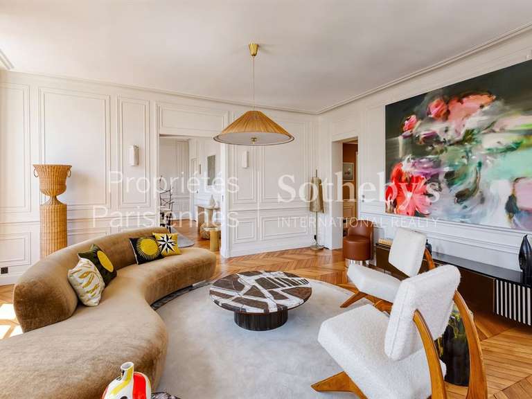 Appartement Paris 7e - 3 chambres - 197m²