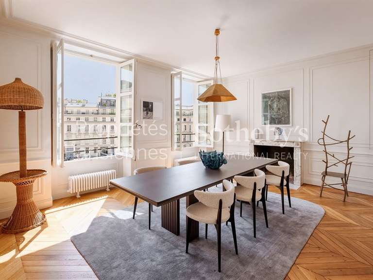 Apartment Paris 7e - 3 bedrooms - 197m²