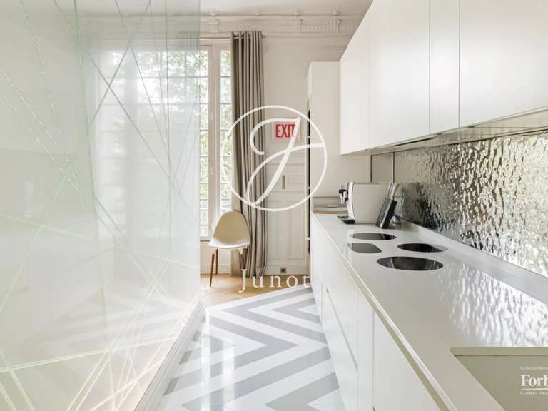 Appartement Paris 7e - 3 chambres - 249m²