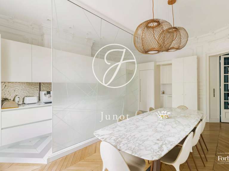 Appartement Paris 7e - 3 chambres - 249m²