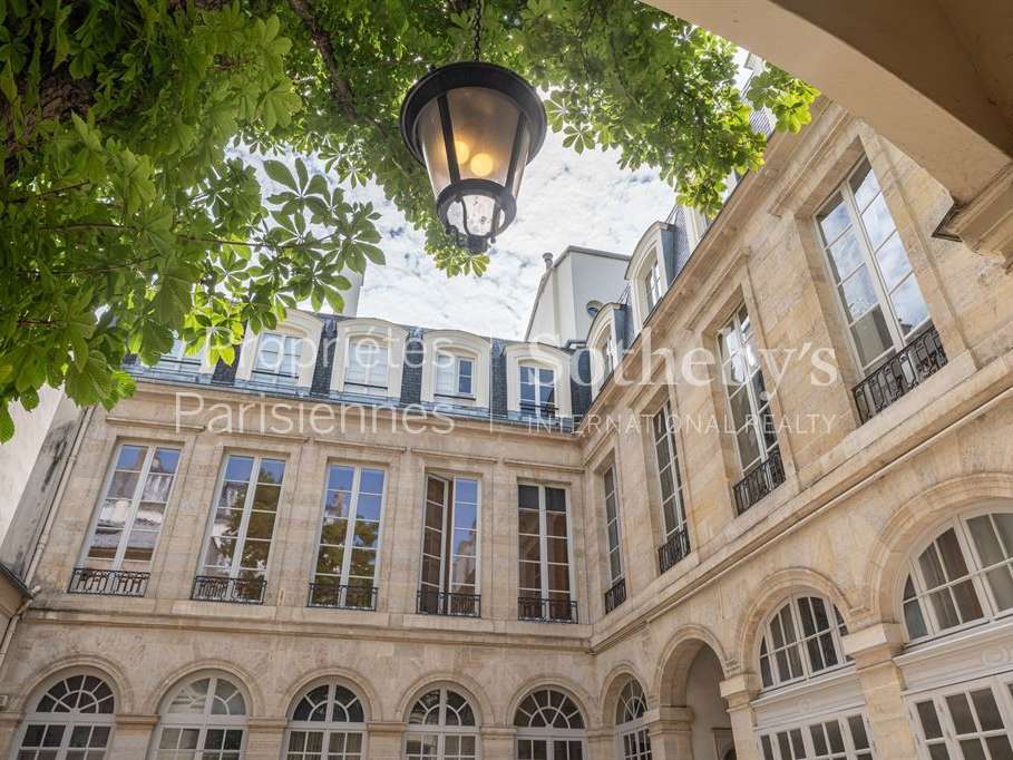 Apartment Paris 7e