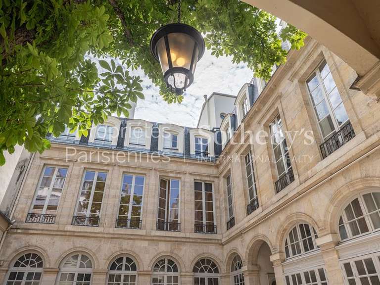 Appartement Paris 7e - 2 chambres - 167m²