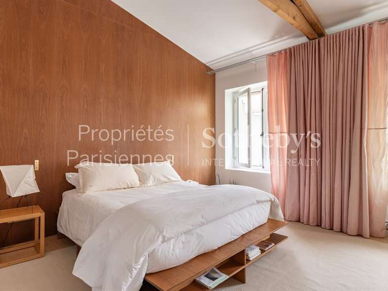 Appartement Paris 7e - 2 chambres - 167m²