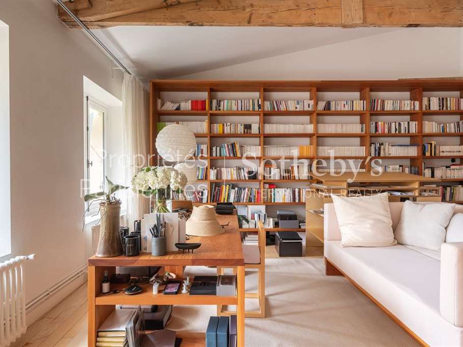 Apartment Paris 7e