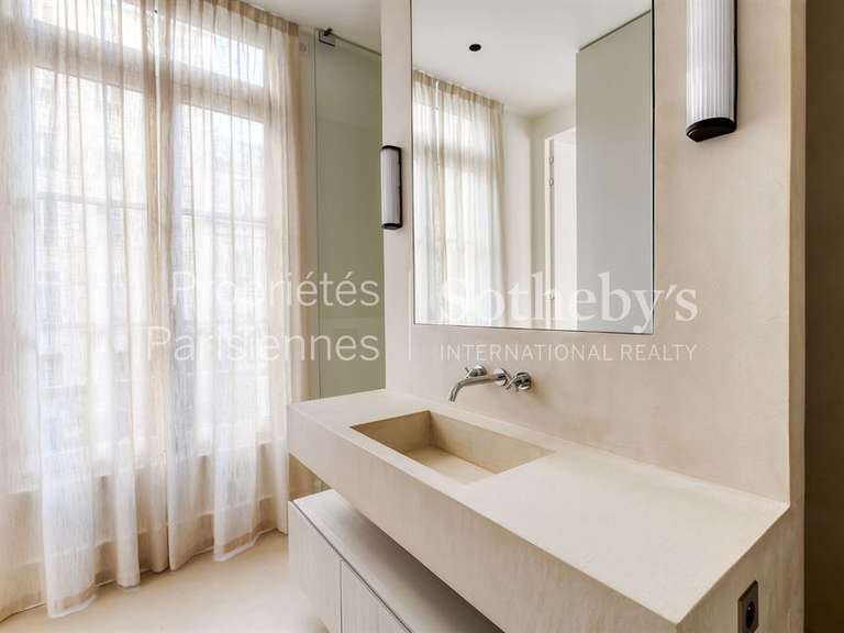 Apartment Paris 7e - 3 bedrooms - 182m²