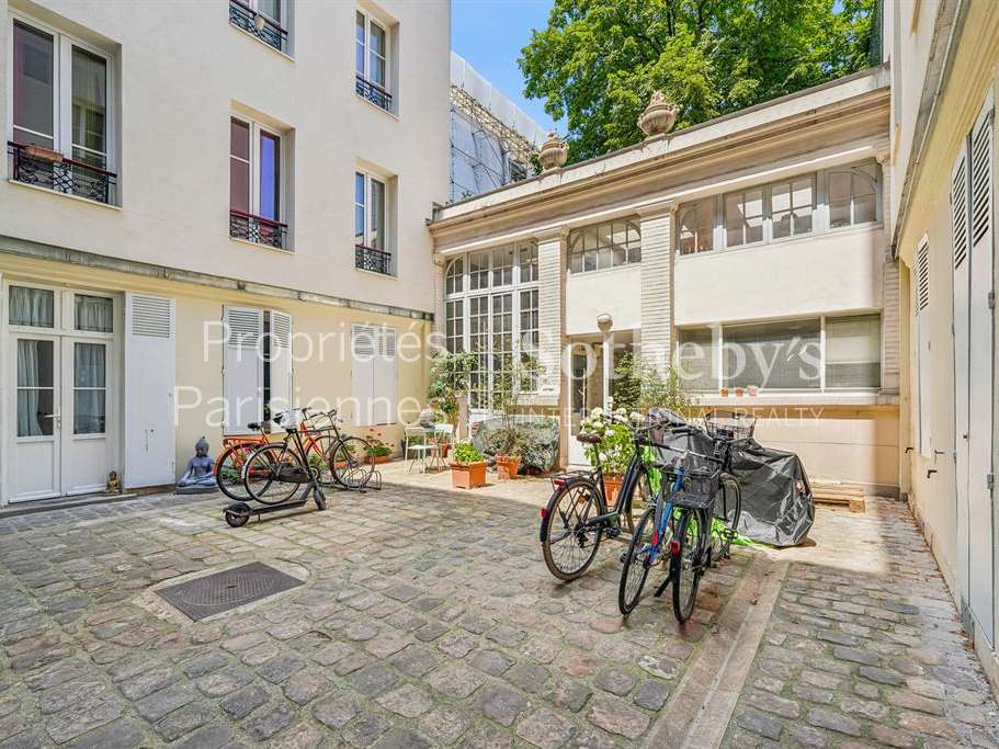Apartment Paris 7e