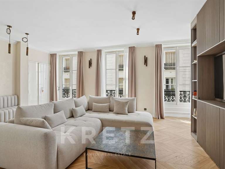 Appartement Paris 7e - 2 chambres - 83m²