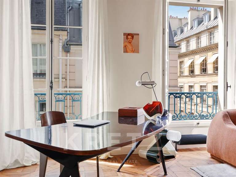 Appartement Paris 7e - 2 chambres - 127m²